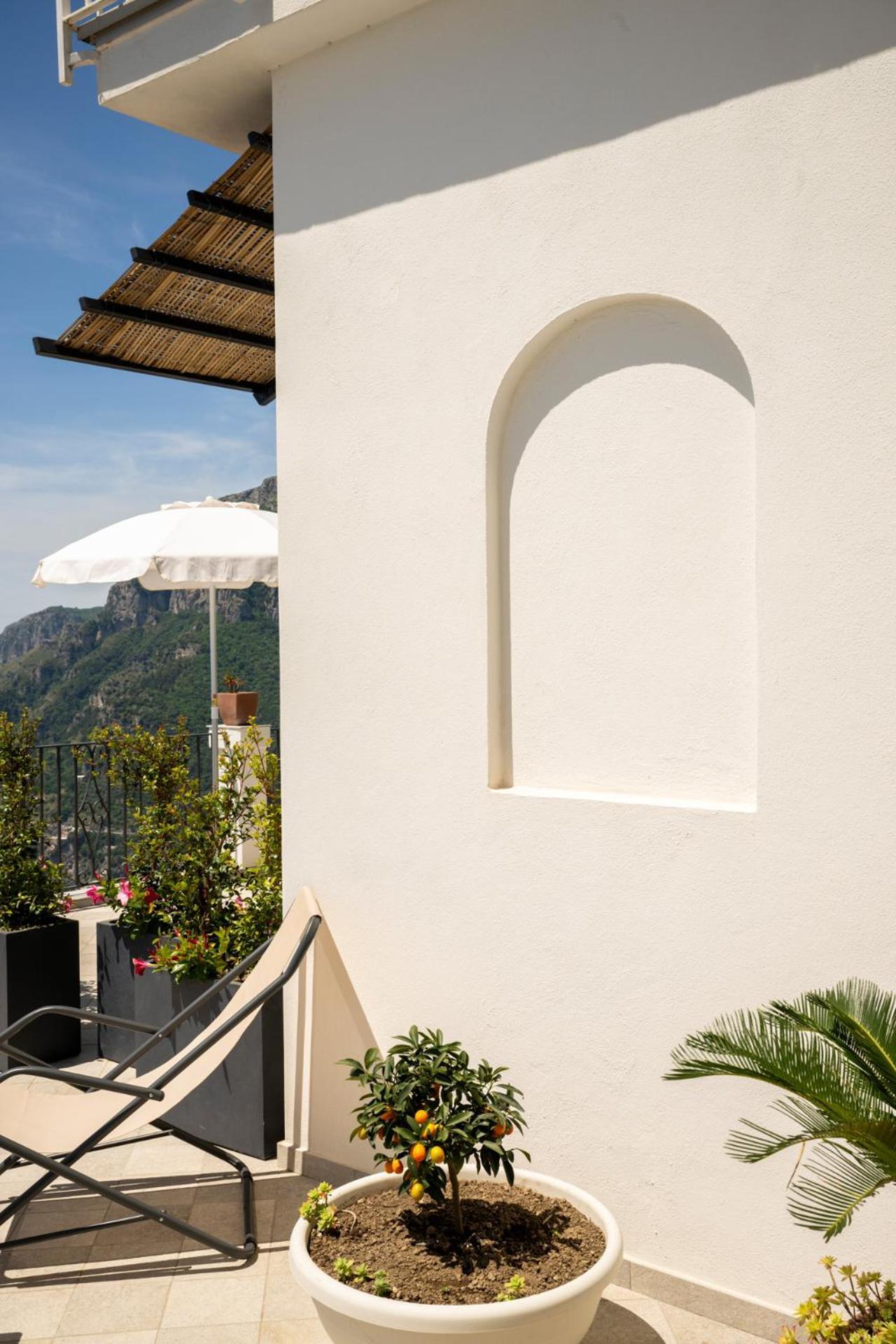 Dimora Giuela Hotel โปซิตาโน ภายนอก รูปภาพ
